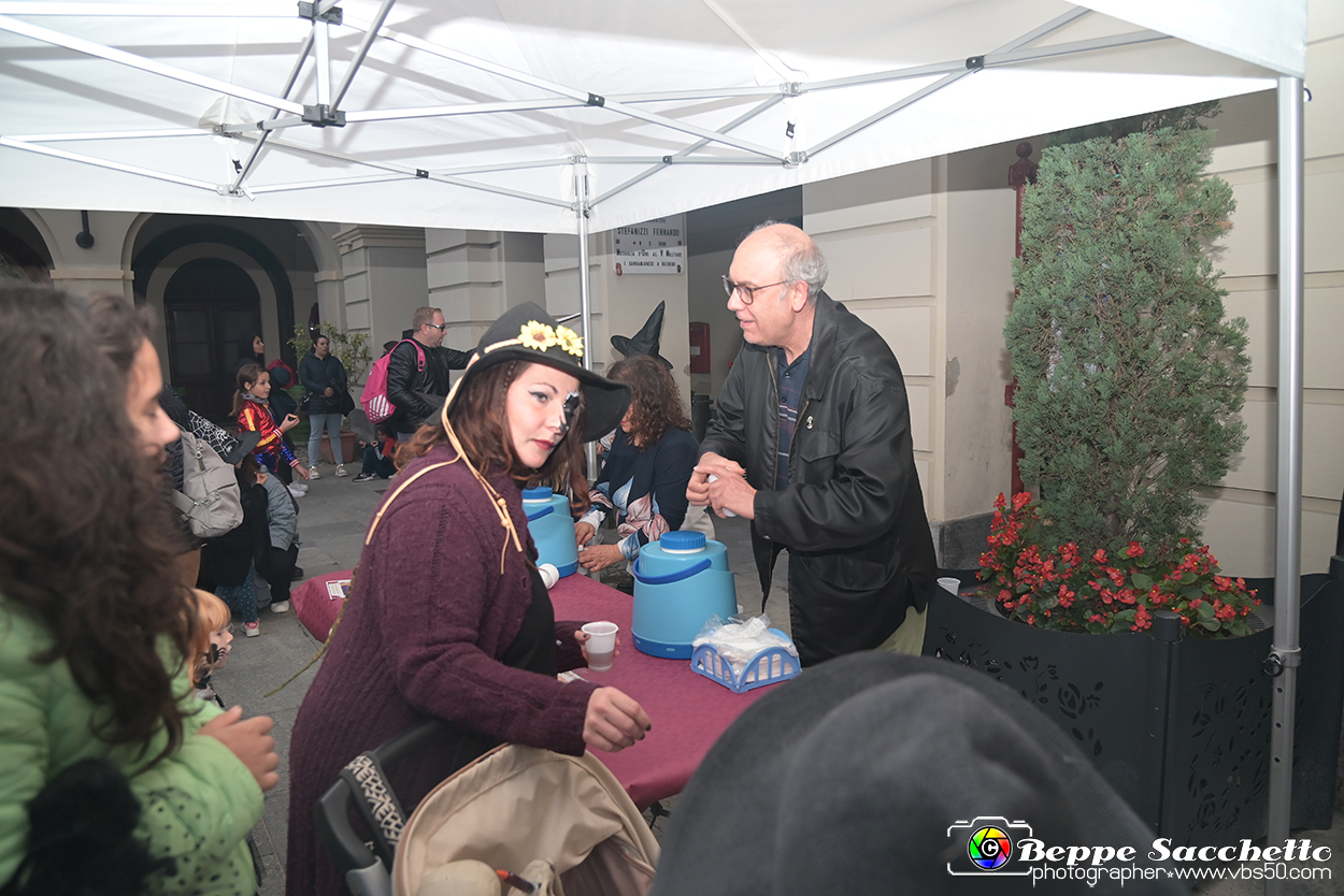 VBS_6779 - Halloween in piazza 2023.jpg
